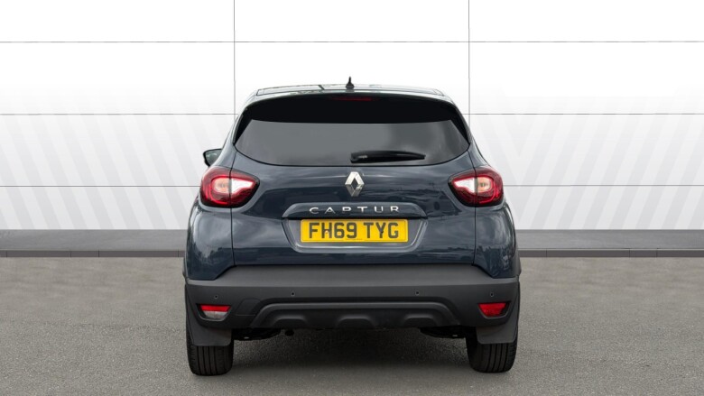Renault Captur 0.9 TCE 90 Iconic 5dr Petrol Hatchback